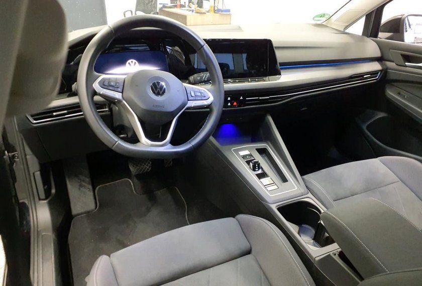 Volkswagen Golf Golf VIII Lim. 2.0 TSI DSG Style AHK/Kamera/18