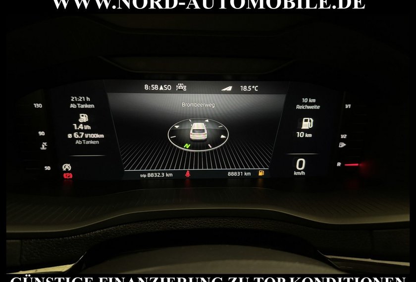 Skoda Karoq Karoq Style 2.0 TDI Navi/Kamera/Virt.Cockpit/18