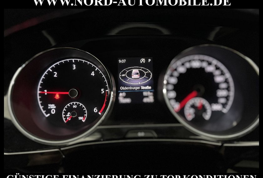 Volkswagen Touran Touran Highline 2.0 TDI DSG Leder/AHK/Kamera