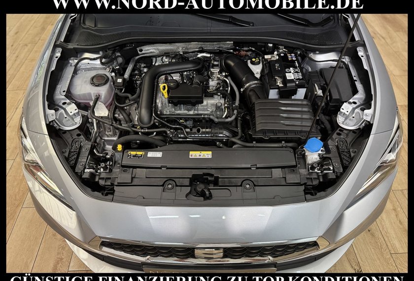 Seat Leon Leon 1.0 TSI Style Kamera/Navi/LED/17