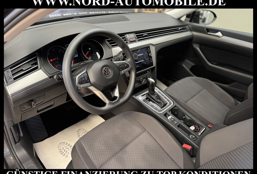 Volkswagen Passat Variant Passat Variant 1.6 TDI DSG Navi/LED/ACC