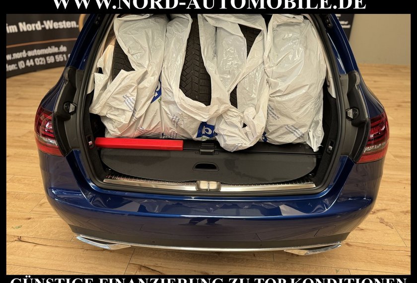 Mercedes-Benz C 300 C 300 d T Avantgarde Distro+*Wide*AHK*Kam*Comand
