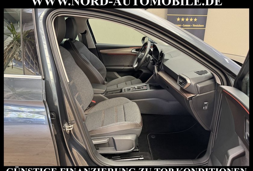 Seat Leon Leon Xcellence 1.4 TSI e-HYBRID DSG Navi/LED/17