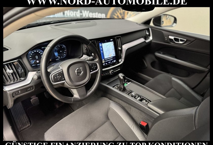 Volvo V60 V60 Kombi D3 Momentum Pro *LED*Navi*AHK*Kamera*