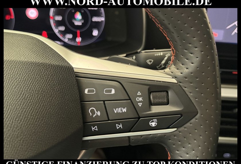 Seat Leon Leon Sportstourer 2.0 TDI DSG FR *LED*AHK*PANO*