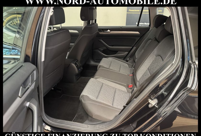 Volkswagen Passat Variant Passat Variant  2.0 TDI DSG R-Line Kamera/Navi/