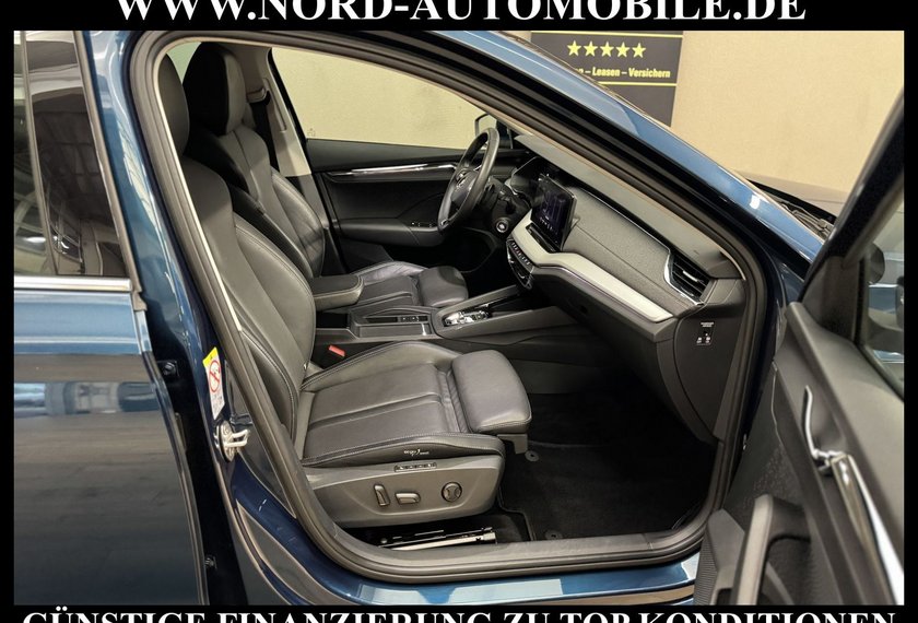 Skoda Octavia Octavia Combi 2.0 TDI DSG Style LEDER*AHK*MATRIX