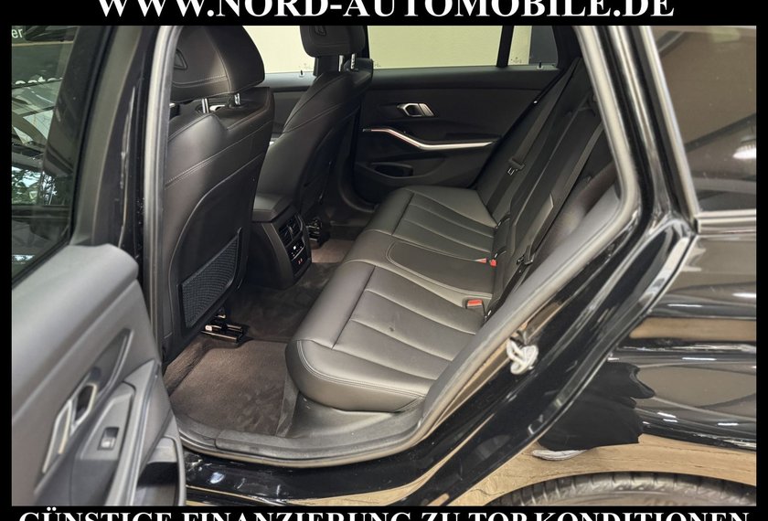 BMW 330 330 i touring SPORT LINE *xDrive*AHK*LASER*UPE71