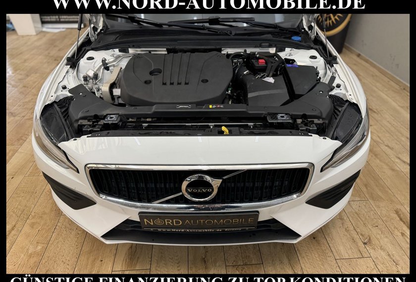 Volvo V60 V60 Kombi B3 B Momentum *LED*Navi*Kamera*SHZ*17Z
