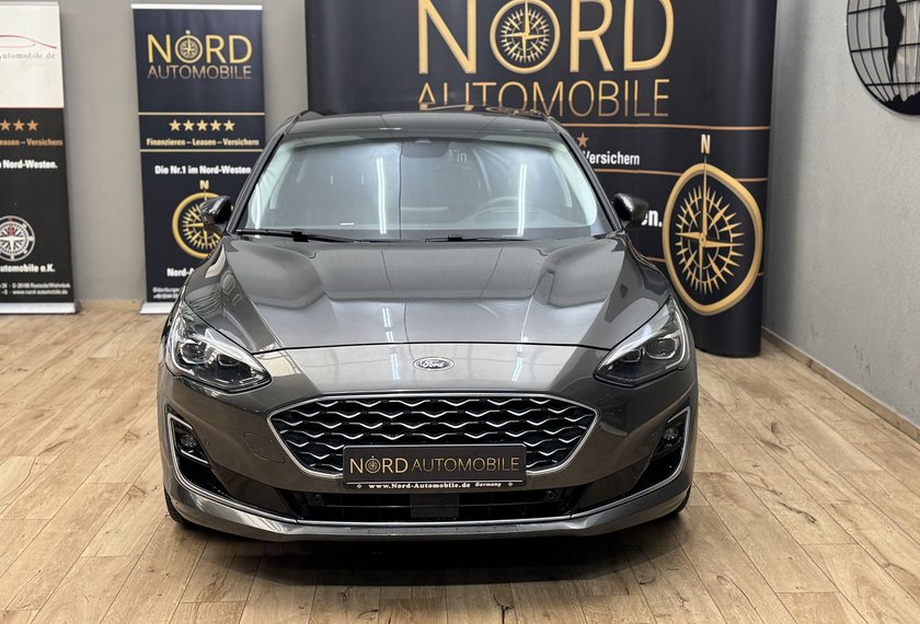 Ford Focus Focus Lim VIGNALE 1.5 EB *AHK*PANO*SCHÖN VOLL*