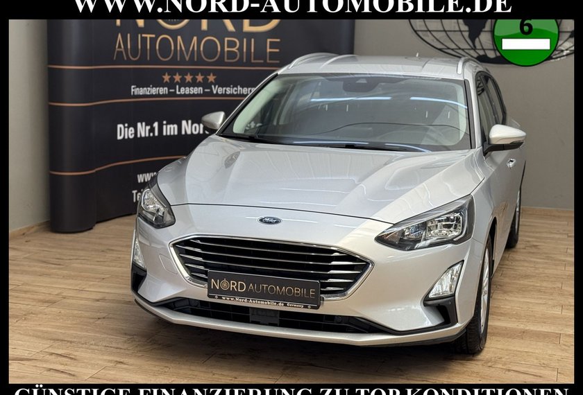 Ford Focus Focus Turnier 1.5 EB Titanium *LED*AHK*KAM*SHZ*