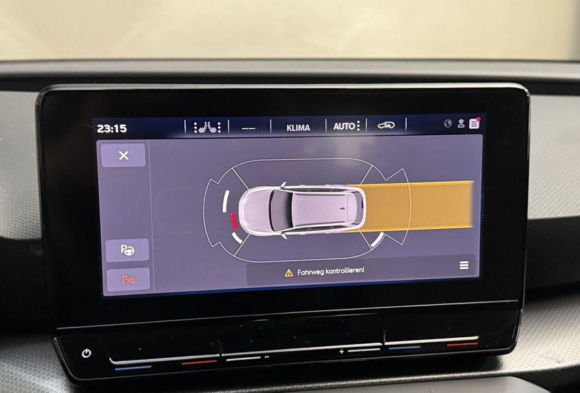 Seat Leon Leon SP Style 2.0 TDI DSG Navi/LED/PDC/SHZ