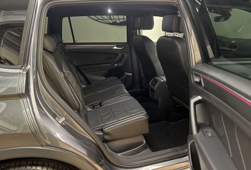Volkswagen Tiguan Allspace Tiguan Allspace R-Line 4M Black Style *LEDER*AHK