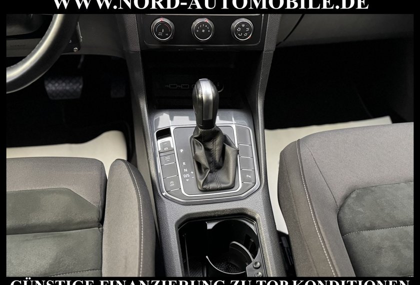 Volkswagen Golf Sportsvan Golf Sportsvan 2.0 TDI DSG AHK/Navi/LED/ Comfort
