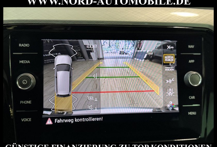 Volkswagen Passat Variant Passat Variant Business 2.0 TDI DSG Kamera/Navi/