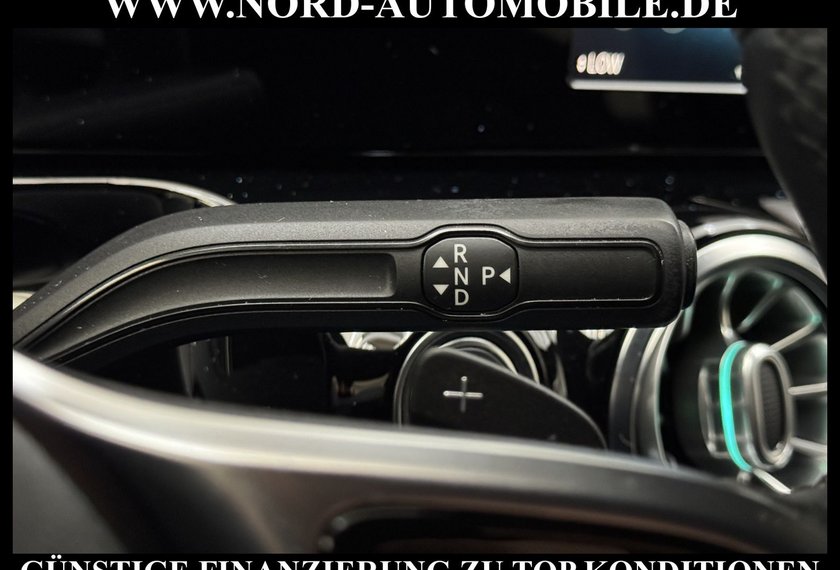 Mercedes-Benz GLA 200 GLA 200 d 4-MATIC STYLE *OFFROAD*AHK*DISTR*UPE53