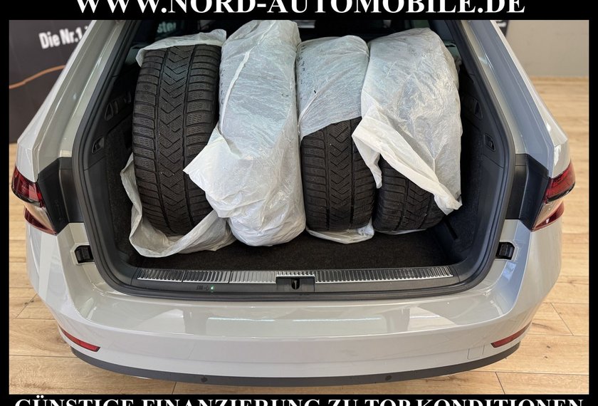 Skoda Superb Superb Combi Sportline 2.0 TDI DSG *AHK*ACC*VIRT