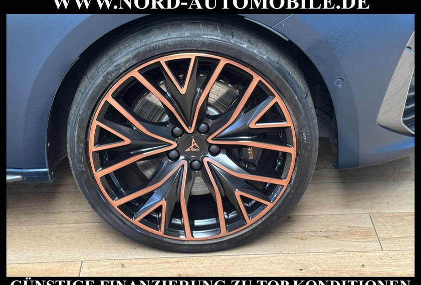 Cupra Leon Leon SP VZ 1.4TSI e-HYBRID Mattlack/Pano/Leder/