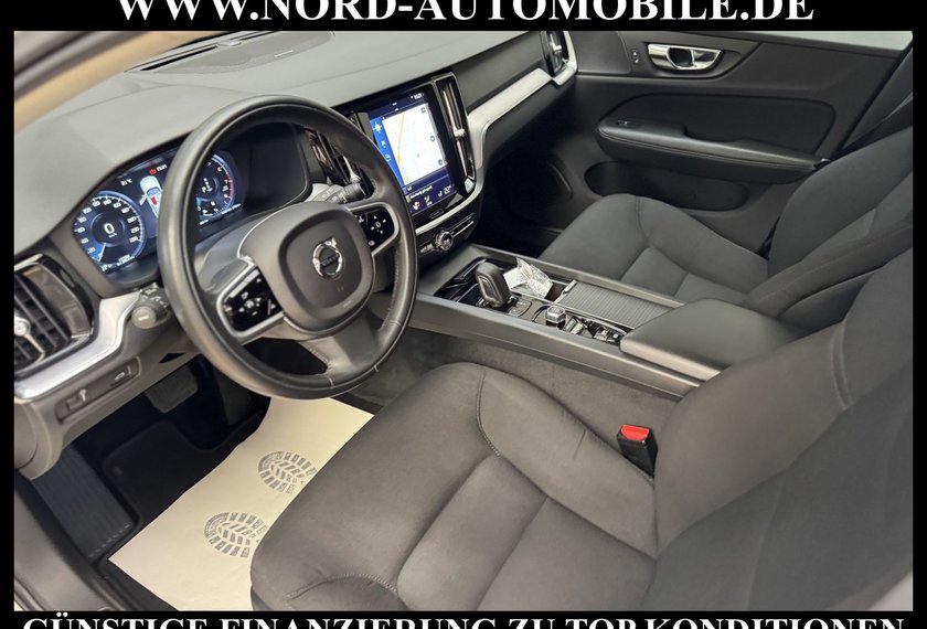 Volvo V60 V60 Kombi B3 Benzin Momentum Pro*STHZ*19ZOLL*KAM