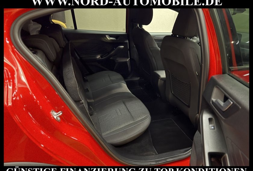 Ford Focus Focus Lim. 2.0 EB Diesel ACTIVE X *AHK*STHZ*LED