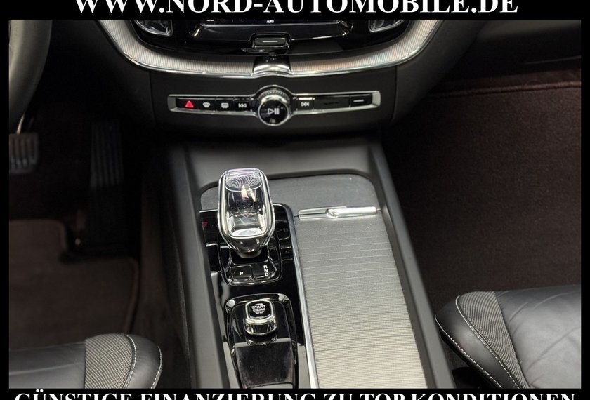 Volvo XC60 XC60 Ultimate Dark AWD *BOWERS*AHK*STHZ*HUD*LED*