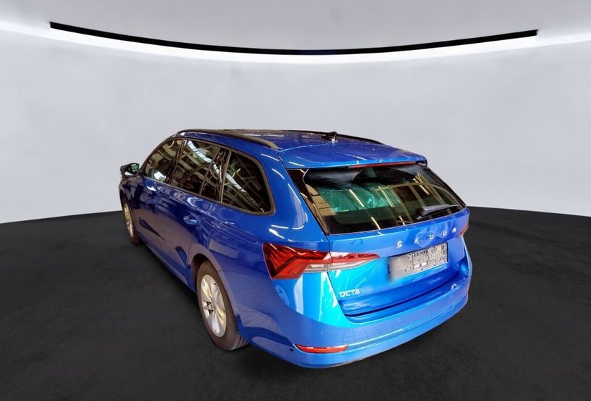 Skoda Octavia Octavia Combi Ambition 2.0 TDI DSG AHK/Kamera Se