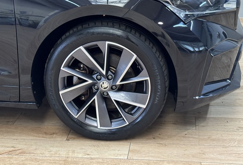 Skoda Enyaq Enyaq iV 80 x Sportline Matrix/21/Leder/Kamera