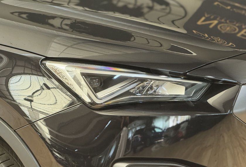 Seat Tarraco Tarraco FR 1.5 TSI DSG 7-Sitzer/20/Pano/AHK