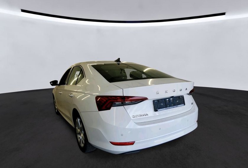 Skoda Octavia Octavia 1.4 TSI iV Style DSG Kamera/LED/Virt.Coc