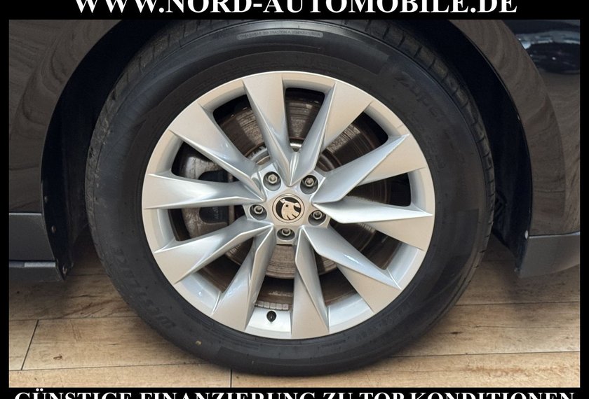 Skoda Enyaq Enyaq iV 80 Suite AHK/Wärmepume/Kamera/19