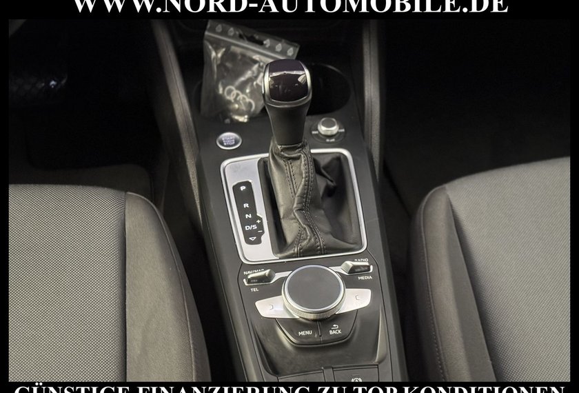 Audi Q2 Q2 Advanced 35 TFSI S-Tronic Kamera/Navi/LED
