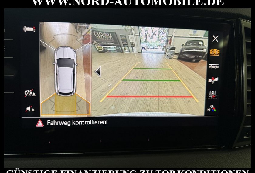 Skoda Karoq Karoq Sportline 2.0 TDI DSG Area View/19/Matrix/