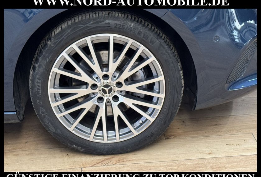 Mercedes-Benz A 200 A 200 4Matic Progressive *LED*Pano*Kamera*TOP-KM