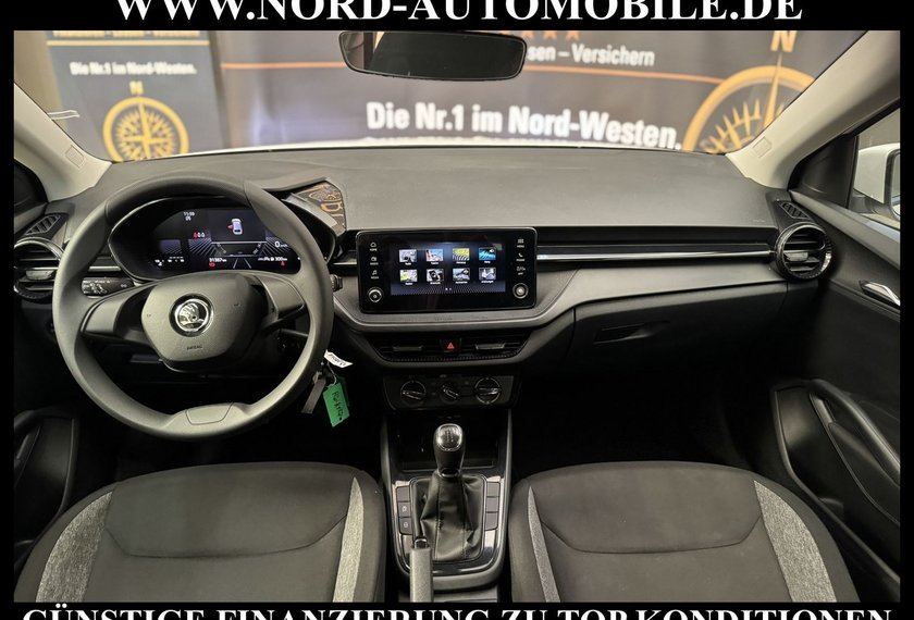Skoda Fabia Fabia 1.0 MPI Essence LED/PDC/Klima