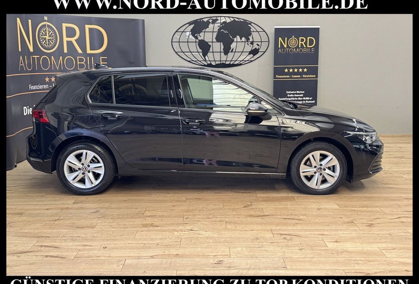 Volkswagen Golf Golf VIII Lim. 1.5 TSI Life Garantie bis 02/28