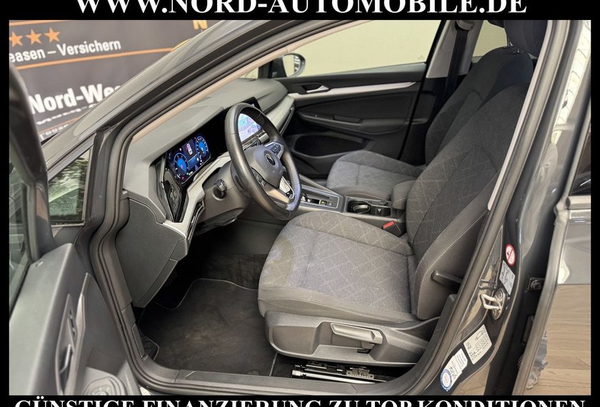 Volkswagen Golf Golf Life 2.0 TDI DSG Navi/LED/AHK/PDC/ACC