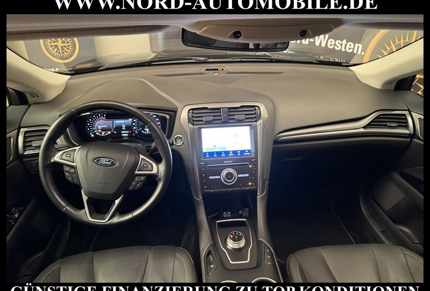 Ford Mondeo Mondeo Lim. 2.0 EB Titanium *LEDER*ACC*PANO*LED*