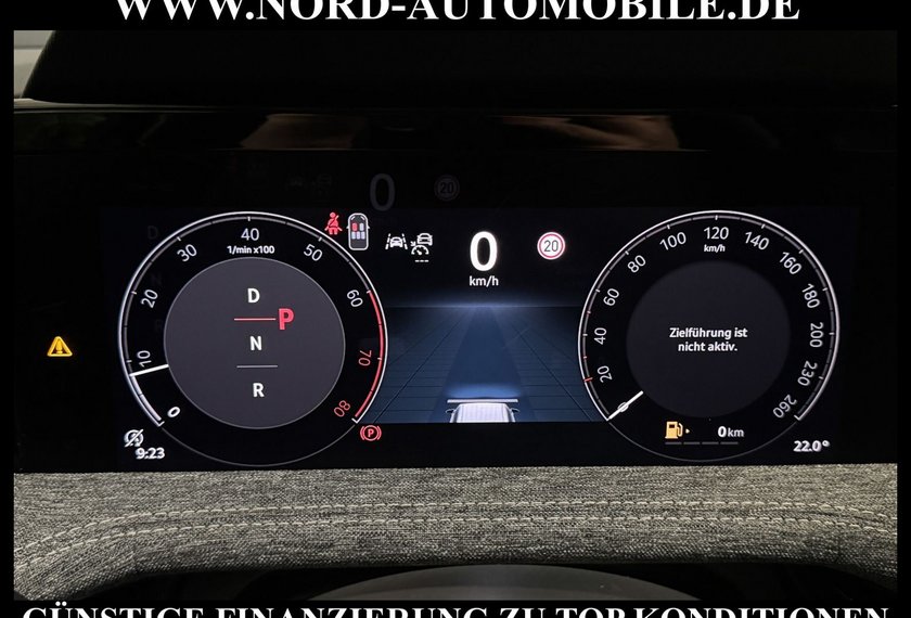 Skoda Superb Superb Combi Selection 2.0 TSI DSG AHK/StHz/Matr
