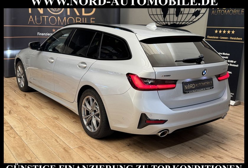 BMW 330 330 e Touring xDrive Sport Line *LED*PANO*SHADOW