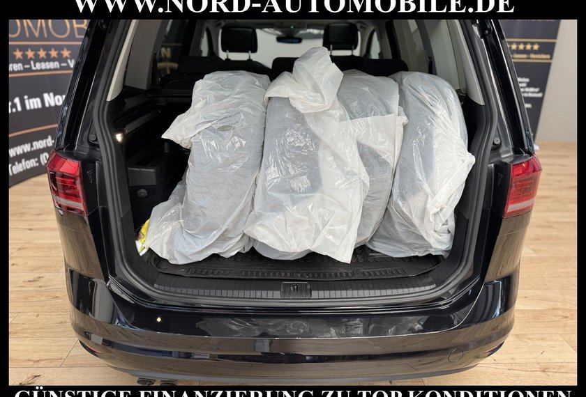 Volkswagen Touran Touran 2.0 TDI DSG Comfortl. Dig.Cockp/Pano/LED
