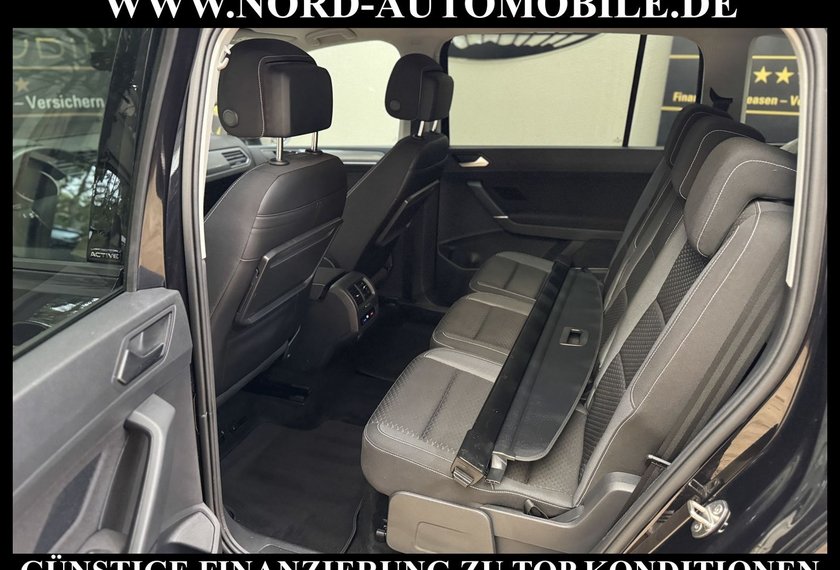 Volkswagen Touran Touran ACTIVE 1.5 TSI Navi/PDC/SHZ/16/App Connec