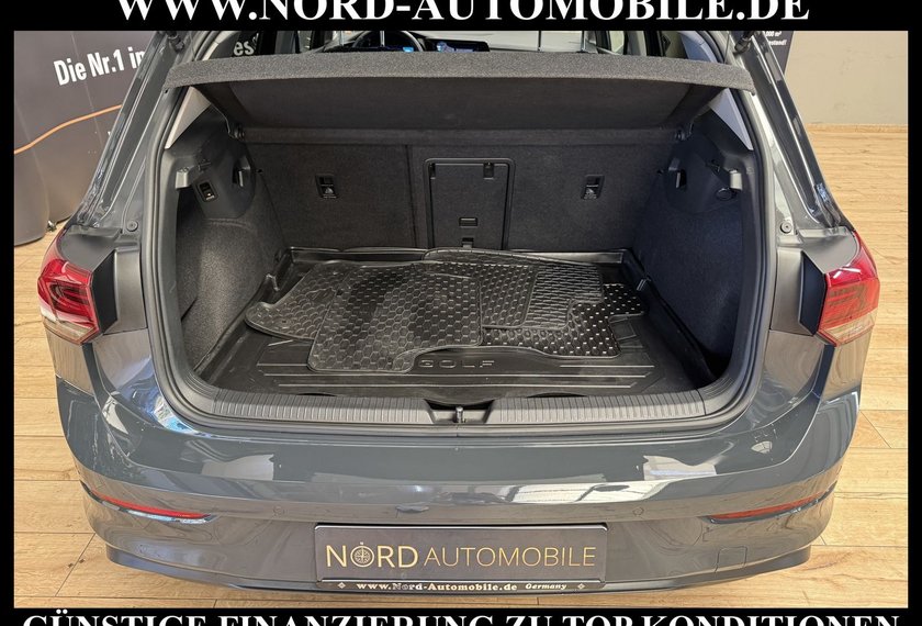 Volkswagen Golf Golf Life 2.0 TDI DSG Navi/LED/AHK/PDC/ACC