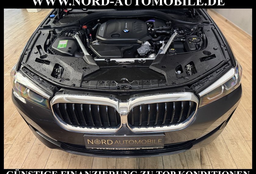 BMW 520 520 d Touring *LED*Navi*AHK*Leder*LiveCP*Kamera*