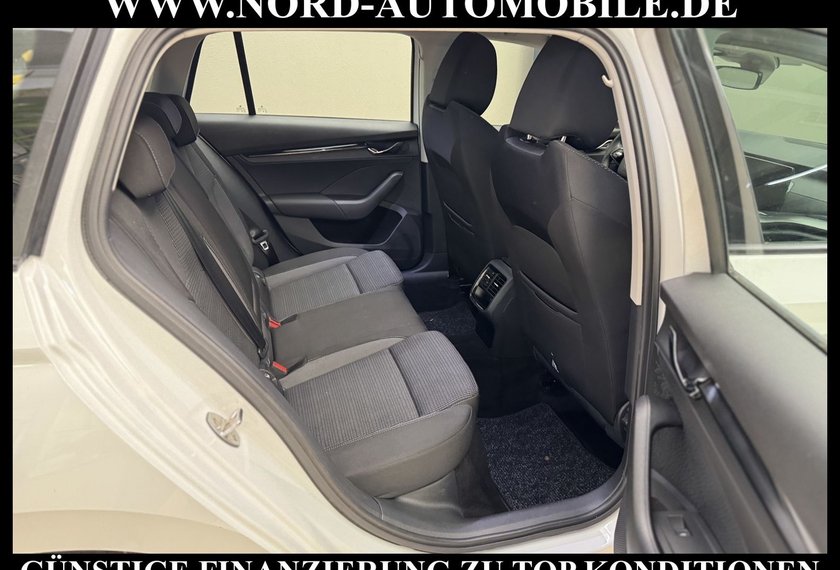 Skoda Octavia Octavia Combi iV Ambition 1.4 TSI DSG Kamera/LED