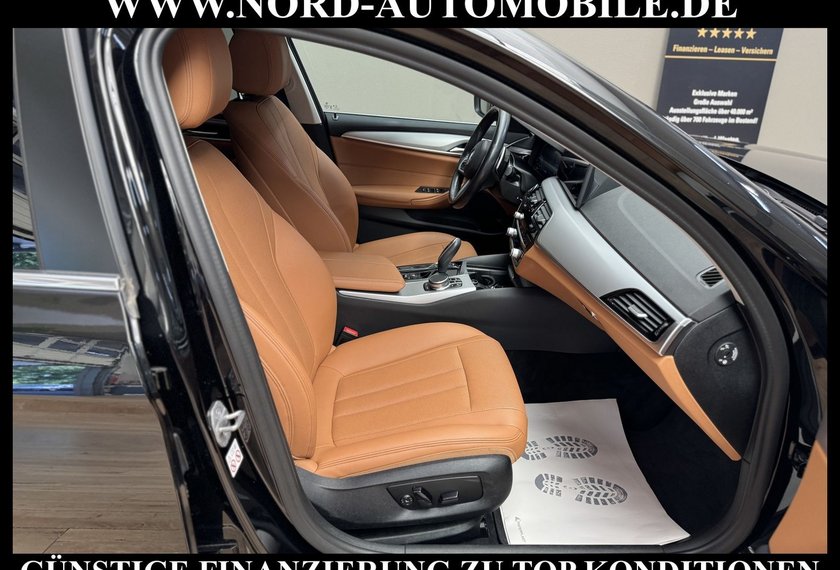 BMW 520 520 d xDrive Touring *AHK*LEDER*LIVECP*LED*SHZ*