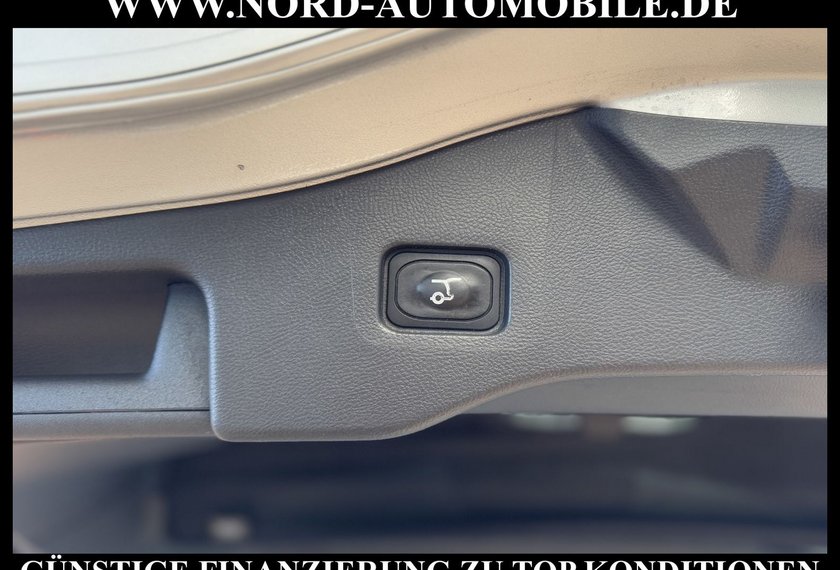 Ford Mondeo Mondeo Turnier 2.0 EB ST-LINE *190PS*AHK*PANO*