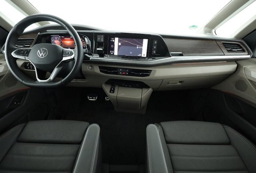 Volkswagen T7 Multivan T7 Multivan LANG STYLE eHybrid *MEGA KM*UPE:96*