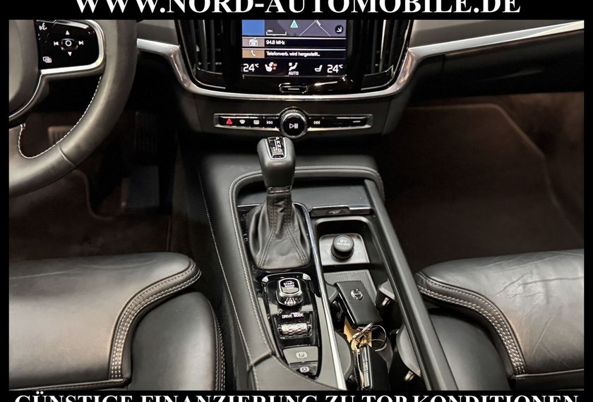 Volvo V90 V90 Kombi T4 Momentum Pro *LED*AHK*LUFT*H&amp;K*STHZ