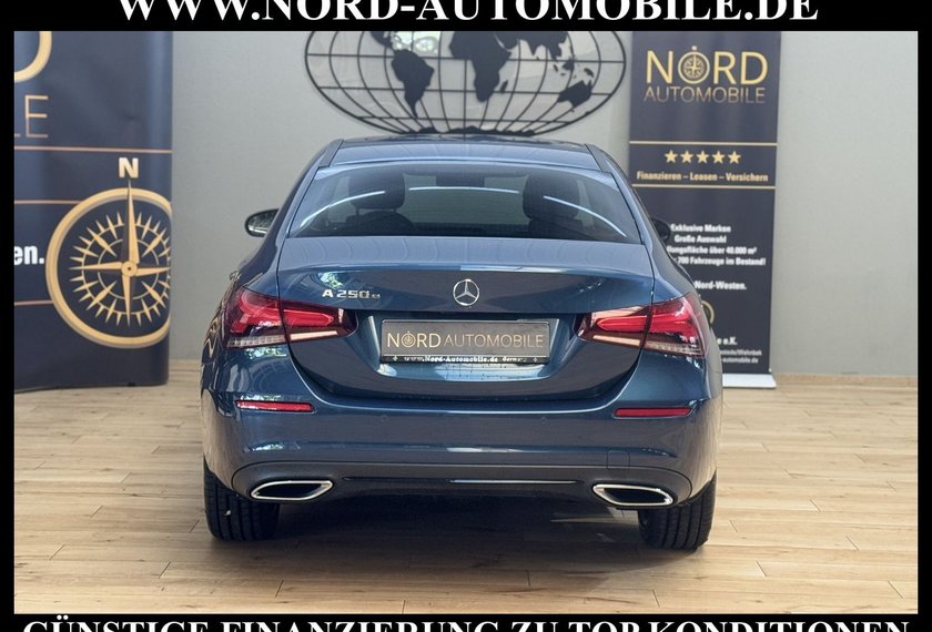 Mercedes-Benz A 250 A 250 e Limousine Distro+*Wide*Head-up*360*MBEAM