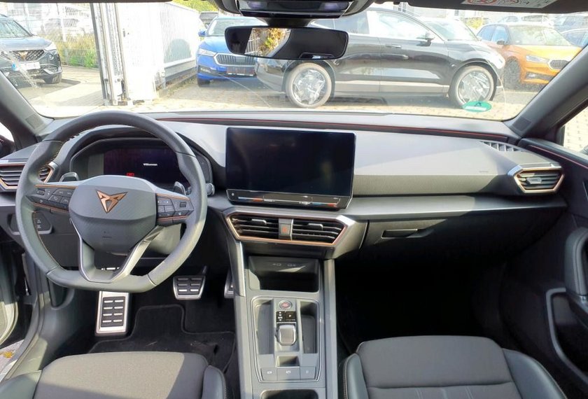 Cupra Leon Leon SP 1.4 TSI e-HYBRID DSG Kamera/ACC/Navi